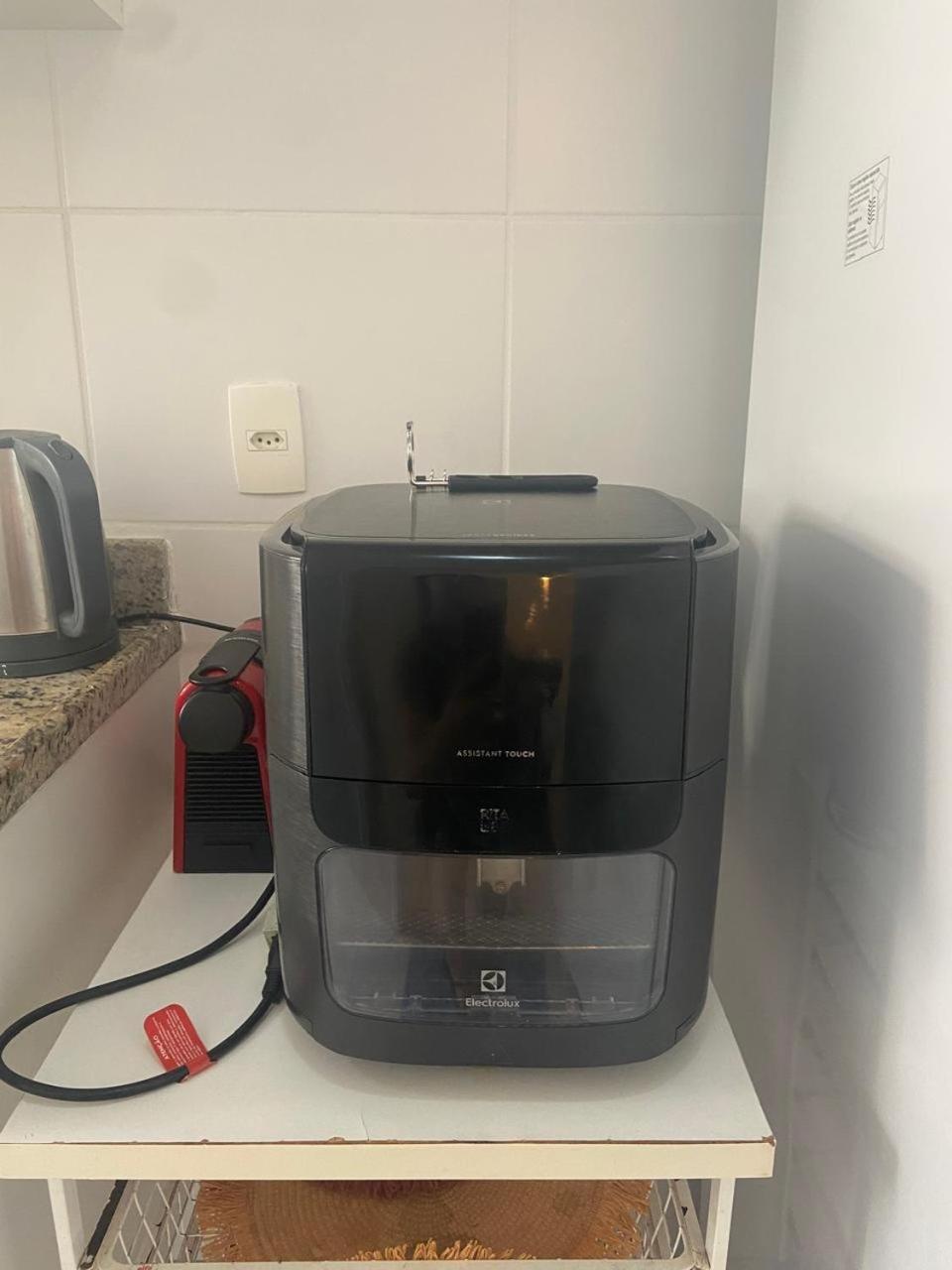 Mediterrâneo 507 - Todo Equipado, Com Ar Split, Churrasqueira Na Varanda, Internet 240mb Wifi, Estacionamento Grátis, A 1 Km Praias * Cabo Frío
