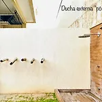 Mediterrâneo 507 - Todo Equipado, Suíte com Ar Split, Churrasqueira na Varanda, Internet 240MB WiFi, Estacionamento Grátis, a 1 Km das Praias