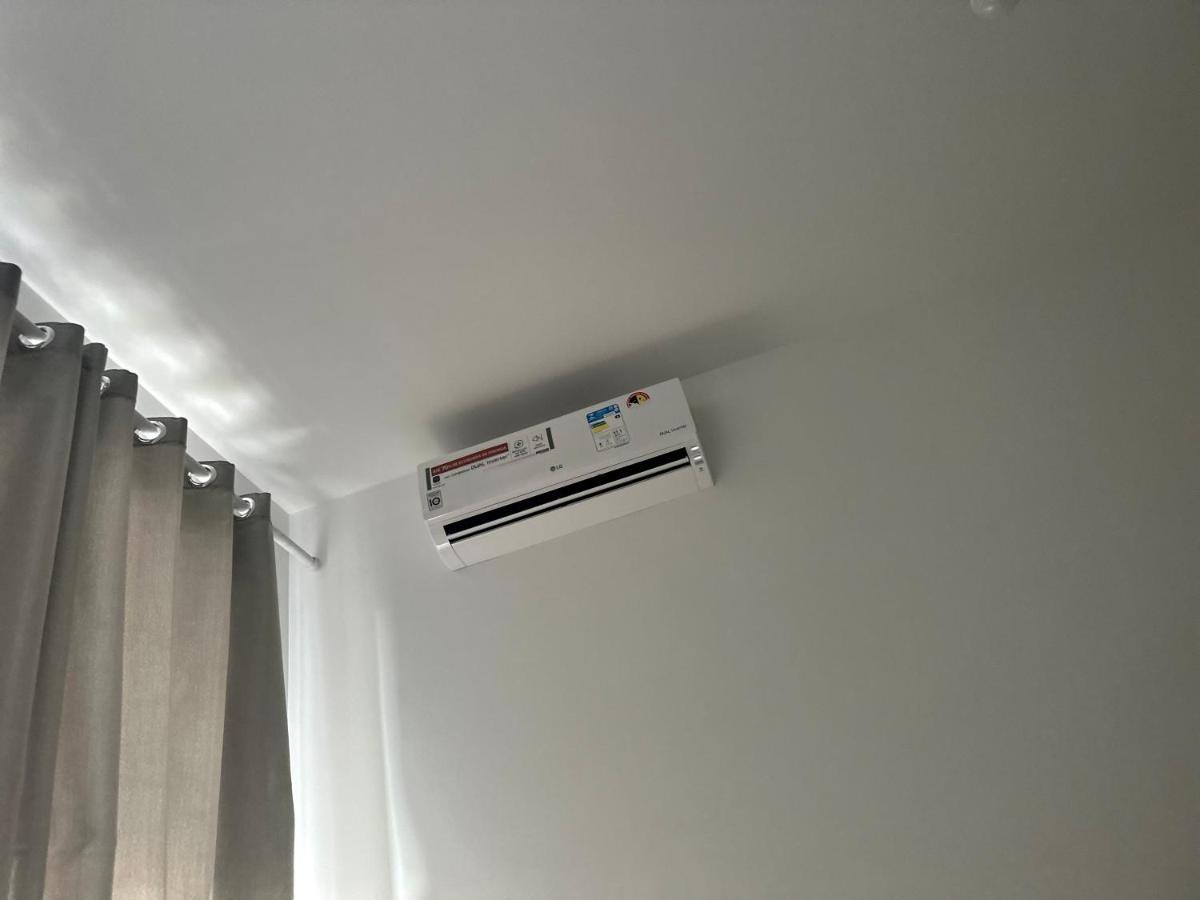 Mediterrâneo 507 - Todo Equipado, Com Ar Split, Churrasqueira Na Varanda, Internet 240mb Wifi, Estacionamento Grátis, A 1 Km Praias * Cabo Frío